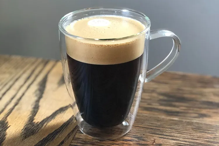 2-Step Recipe: How to Make an Americano at Home