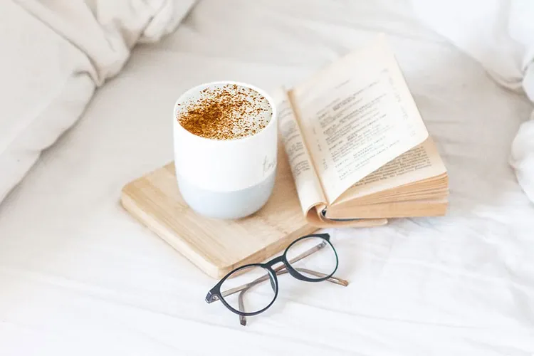How to Make a Latte at Home