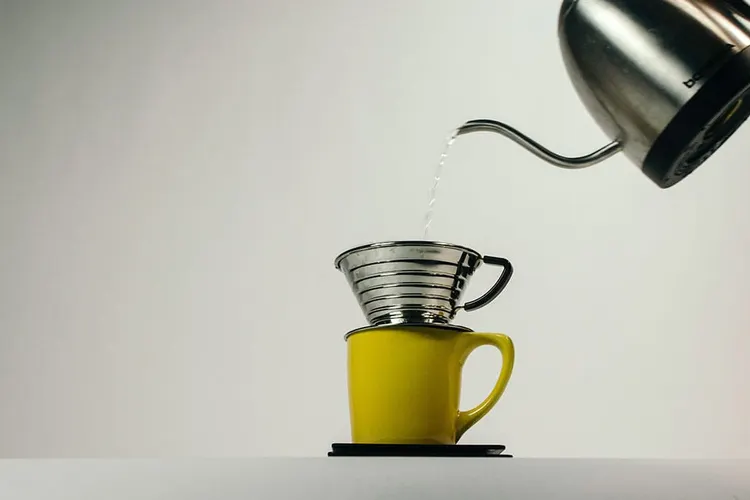 5 Electric Gooseneck Kettles for the Perfect Pour Over